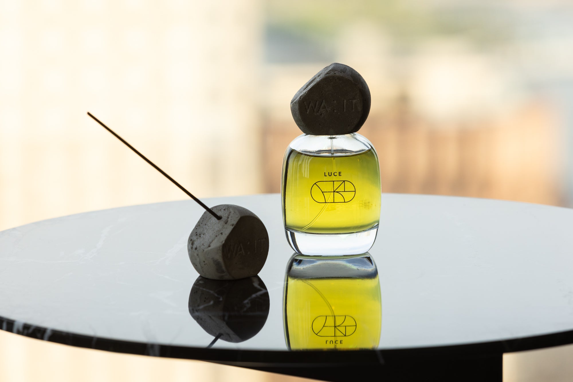 LUCE_limited_edition_scentslider_item_GbJ8et